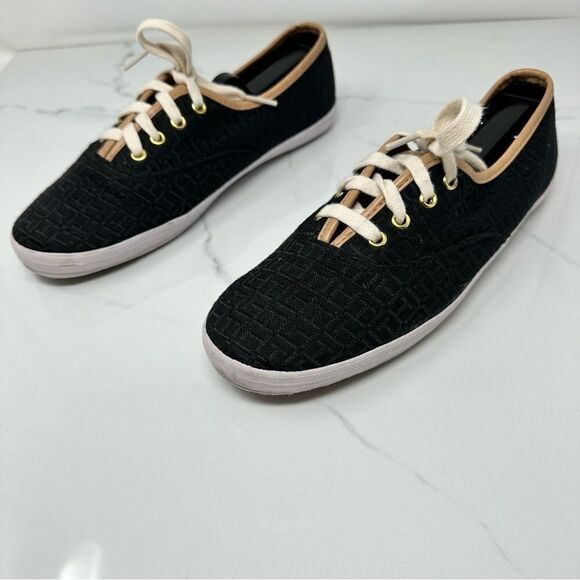 Tommy Hilfiger Sneakers- Size 8.5 - Picture 12 of 14